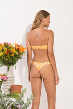 Carregar imagem no visualizador da galeria, Model Back: Rio De Sol Haut Top Sunny-Forest Bandeau-Reto