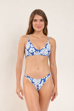 Carregar imagem no visualizador da galeria, Model Front: Wednesday In Hawaii By Rio De Sol Bas Bottom Pua-Pacifica Sunset