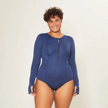 Carregar imagem no visualizador da galeria, Image 06: Uv Line Une Pièce Swimsuit Macae Navy Blue Upf50+
