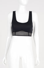 Carregar imagem no visualizador da galeria, Model Front: Alto Giro Fitness Haut Top Light Transparencia Preto