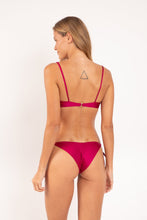 Carregar imagem no visualizador da galeria, Model Back: Rio De Sol Ensemble Set Shimmer-Desejo Balconet-Tie Cheeky-Tie-Gold