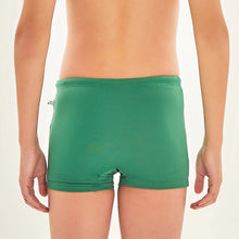 Carregar imagem no visualizador da galeria, Model Back: Uv Line Maillot De Bain Garçon Trunks Kids F Inf Brazil Green Upf50+