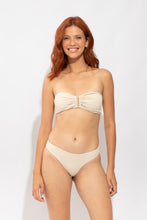 Carregar imagem no visualizador da galeria, Model Front: Rio De Sol Bas Bottom Solar-Off Essential-Comfy
