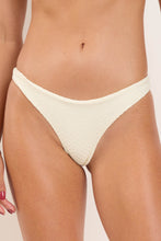 Carregar imagem no visualizador da galeria, Gallery: Rio De Sol Bas Bottom Junco-Offwhite Essential