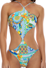Carregar imagem no visualizador da galeria, Image 04: Luli Fama Une Pièce Handkerchief Amalfi