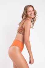 Carregar imagem no visualizador da galeria, Image 10: Rio De Sol Bas Bottom Bouquet Hotpants