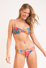 Carregar imagem no visualizador da galeria, Image 03: Rio De Sol Ensemble Set Love-Trip Bandeau-Joy Essential-Comfy