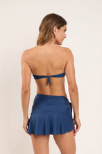 Carregar imagem no visualizador da galeria, Model Back: Rio De Sol Jupe De Page Mini Skirt Navy