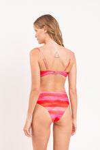 Carregar imagem no visualizador da galeria, Image 09: Rio De Sol Ensemble Set Cher Bandeau-Joy Hotpants