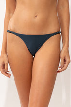 Carregar imagem no visualizador da galeria, Gallery: Rio De Sol Bas Bottom Shimmer-Shark Cheeky-Noa