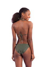 Carregar imagem no visualizador da galeria, Model Back: Rio De Sol Ensemble Set Croco Tri-Inv Ibiza-Comfy