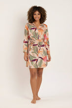 Carregar imagem no visualizador da galeria, Model Front: Rio De Sol Chemise Oasis Chemise