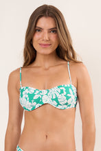 Carregar imagem no visualizador da galeria, Gallery: Wednesday In Hawaii By Rio De Sol Haut Top Pua-Valley Coral