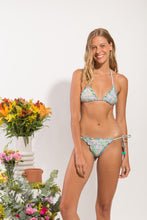 Carregar imagem no visualizador da galeria, Model Front: Rio De Sol Bas Bottom Tiny-Garden Frufru