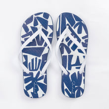 Carregar imagem no visualizador da galeria, Product Front: Rio De Sol Tongs Pottery Slim