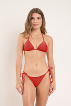 Carregar imagem no visualizador da galeria, Model Front: Rio De Sol Bas Bottom Shimmer-Liquor Cheeky-Tie