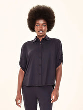 Carregar imagem no visualizador da galeria, Gallery: Uv Line Chemise Shirt Copa Black Upf50+