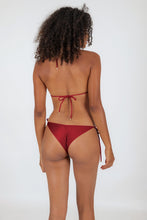 Carregar imagem no visualizador da galeria, Model Back: Rio De Sol Bas Bottom Shimmer-Divino Cheeky-Rope