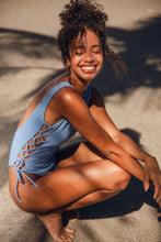 Carregar imagem no visualizador da galeria, Image 10: Rio De Sol Une Pièce Solar-Celeste Zoe