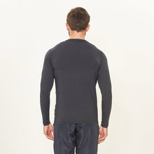 Carregar imagem no visualizador da galeria, Model Back: Uv Line T-Shirt Longsleeve Uv X Pro Preto Upf50+