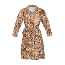 Carregar imagem no visualizador da galeria, Product Front: Rio De Sol Chemise Leopard Chemise