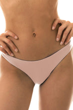 Carregar imagem no visualizador da galeria, Gallery: Rio De Sol Bas Bottom Essence Bandeau