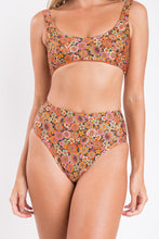Carregar imagem no visualizador da galeria, Image 12: Rio De Sol Bas Bottom Bouquet Hotpants