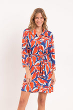 Carregar imagem no visualizador da galeria, Model Front: Rio De Sol Chemise Leaves Chemise
