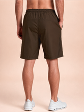 Carregar imagem no visualizador da galeria, Model Back: Uv Line Bermuda / Short Pour Homme Shorts New Fit Masc Brown Upf50+