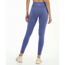 Carregar imagem no visualizador da galeria, Model Back: Alto Giro Fitness Bas Legging Bodytex Com Elastico Vazado Azul Moonlight