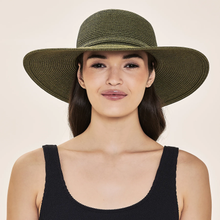 Carregar imagem no visualizador da galeria, Model Front: Uv Line Chapeau Souple/Capeline Hat Jurere Imp Fem Green Militar Upf50+