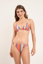 Carregar imagem no visualizador da galeria, Model Front: Rio De Sol Bas Bottom Stripes Nice-Fio