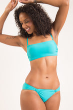 Carregar imagem no visualizador da galeria, Image 02: Rio De Sol Ensemble Set Nanai Bandeau-Reto Mel-Comfy