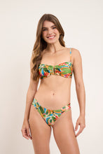 Carregar imagem no visualizador da galeria, Model Front: Rio De Sol Haut Top Tropical Sara