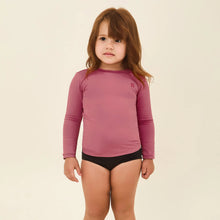 Carregar imagem no visualizador da galeria, Model Front: Uv Line T-Shirt Longsleeve Baby Malva Upf50+