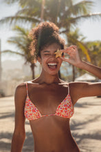 Carregar imagem no visualizador da galeria, Image 08: Rio De Sol Haut Top Ditsy-Butter Lia