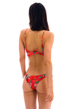 Carregar imagem no visualizador da galeria, Model Back: Rio De Sol Haut Top Wildflowers Bra-Sport