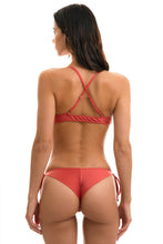 Carregar imagem no visualizador da galeria, Model Back: Rio De Sol Bas Bottom Madras Tri Arg