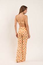 Carregar imagem no visualizador da galeria, Model Back: Rio De Sol Pantalon De Plage Mosaico Pants Lana