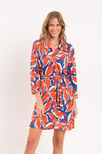 Carregar imagem no visualizador da galeria, Model Front: Rio De Sol Chemise Leaves Chemise