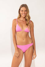 Carregar imagem no visualizador da galeria, Model Front: Rio De Sol Bas Bottom Crespinho-Rosa Essential-Comfy
