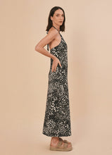Carregar imagem no visualizador da galeria, Image 02: Uv Line Vêtement De Plage High-Neck Dress Asas Upf50+
