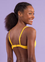 Carregar imagem no visualizador da galeria, Image 12: Rio De Sol Haut Top Malibu-Yellow Balconet