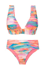 Carregar imagem no visualizador da galeria, Product Front: Rio De Sol Ensemble Set River Halter-Cos Hotpant-Cos