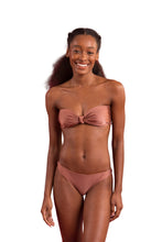 Carregar imagem no visualizador da galeria, Model Front: Rio De Sol Ensemble Set Shimmer-Copper Bandeau-Joy Essential