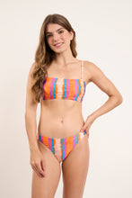 Carregar imagem no visualizador da galeria, Model Front: Rio De Sol Haut Top Stripes Bandeau-Reto