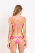 Carregar imagem no visualizador da galeria, Model Back: Rio De Sol Ensemble Set Joyful Balconet-Tie Madrid