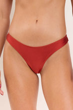 Carregar imagem no visualizador da galeria, Gallery: Rio De Sol Bas Bottom Shimmer-Liquor Nice-Fio