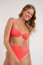 Carregar imagem no visualizador da galeria, Image 06: Rio De Sol Ensemble Set Malibu-Folia Bandeau-Iris Highwaist-Spin-Iris
