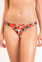 Carregar imagem no visualizador da galeria, Gallery: Rio De Sol Bas Bottom Amore-Red Essential